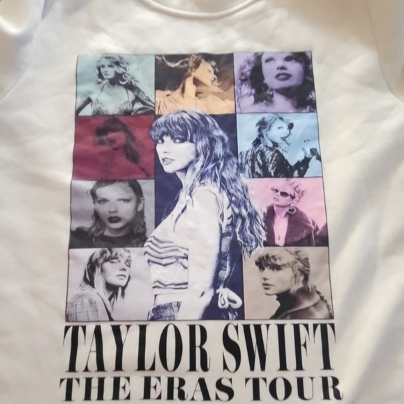 Taylor Swift Womens The Eras Tour Cream Sweatshirt S - Picture 2 of 12